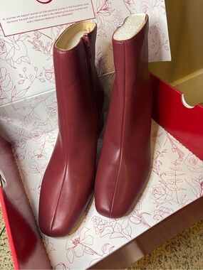 Journee Collection Haylinn Ankle Boots Womens 9.5 M Brick Block Heel‎